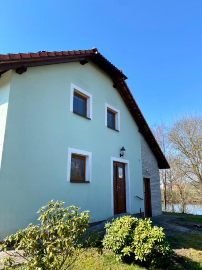 U Rybnicka Apartment Pribraz